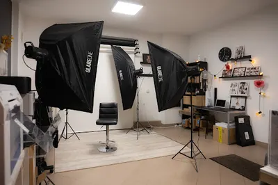 Fotograf Tczew B-Art.Studio - Bartek Kafarski / Studio Foto, wywoływanie zdjęć, zdjęcia do dowodu, sklep fotograficzny